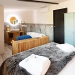 Guest house La Maison D'yvonne Grand-Village-Plage