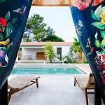 Guest house La Maison D'yvonne