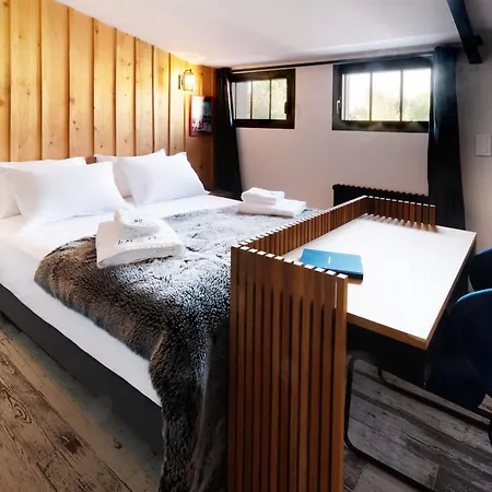 La Maison D'yvonne Maison d'hôtes